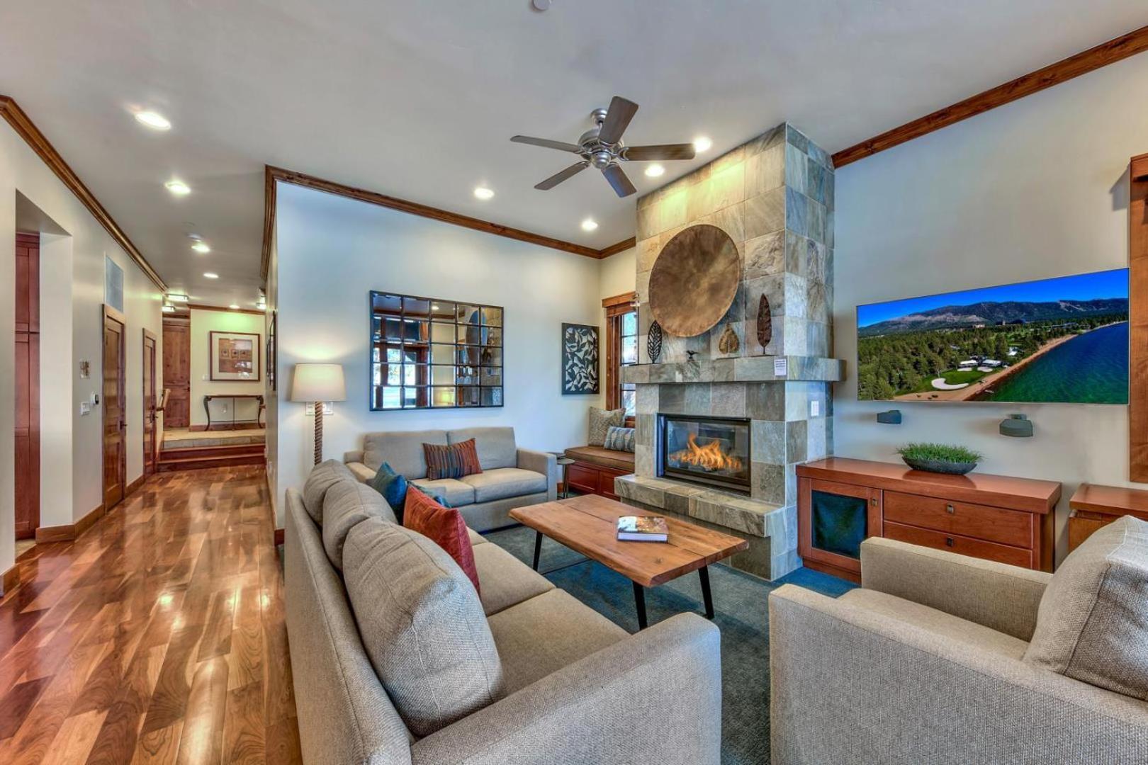 The Peak Matterhorn 9 - The Ultimate In Lakefront Luxury Apartment South Lake Tahoe