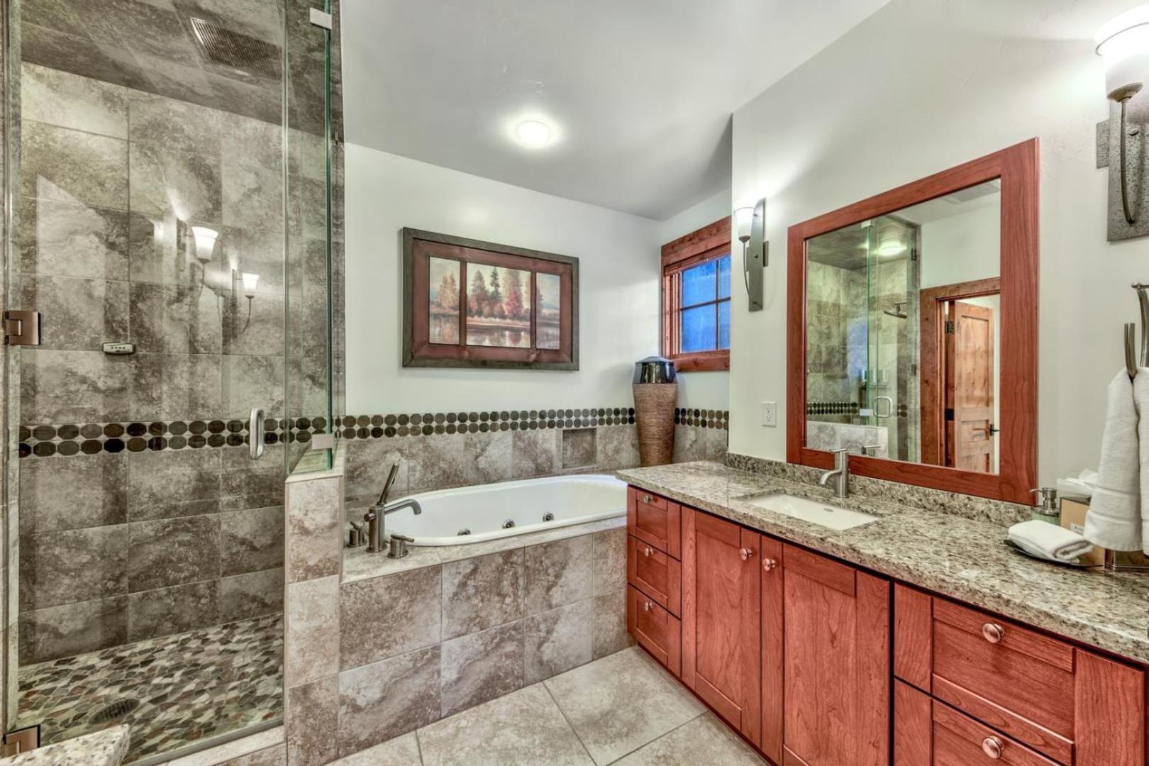 Apartment The Peak Matterhorn 9 - The Ultimate In Lakefront Luxury South Lake Tahoe
